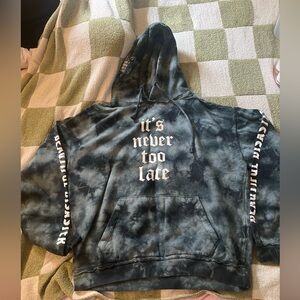 XL Beautiful Disaster Black Hoodie “It’s Never Too Late”. Barely worn.
